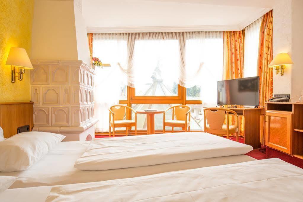 Hotel Kubler Stars Karlsruhe Esterno foto