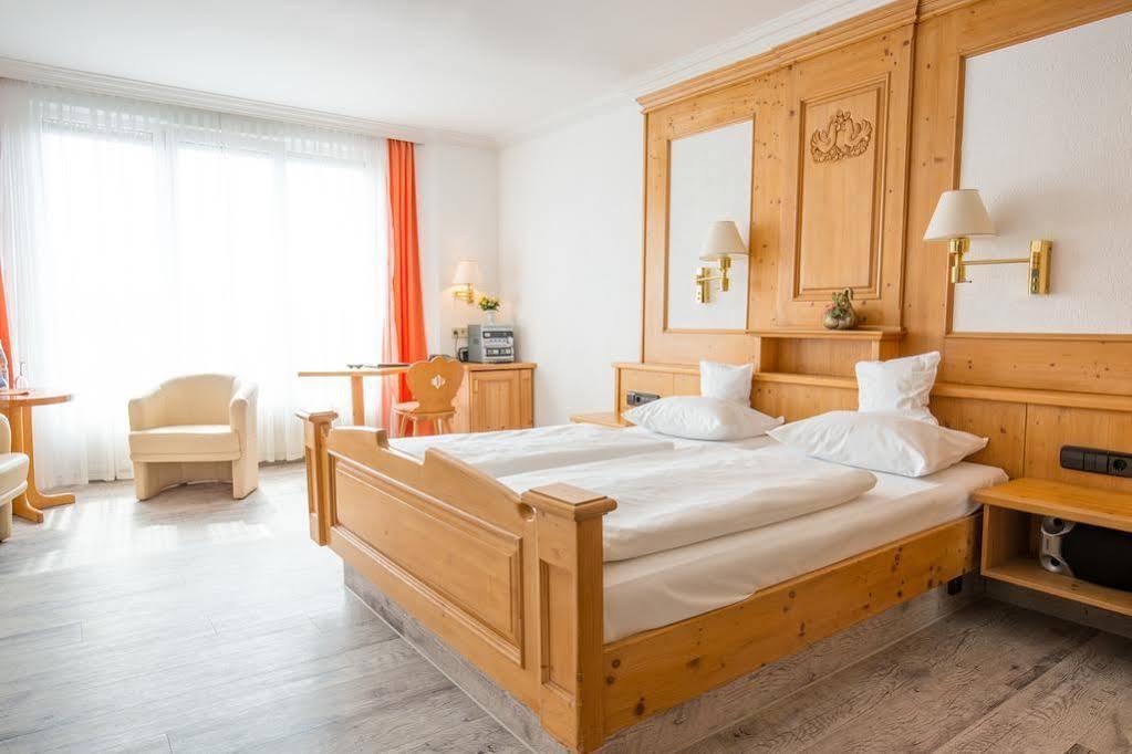 Hotel Kubler Stars Karlsruhe Esterno foto