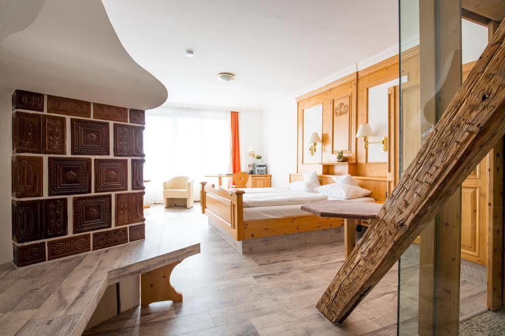 Hotel Kubler Stars Karlsruhe Esterno foto
